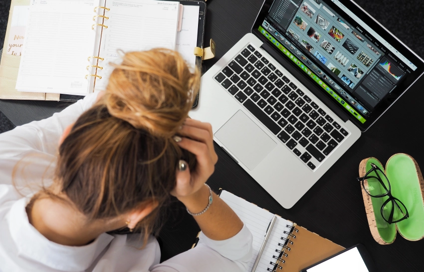 women in stress